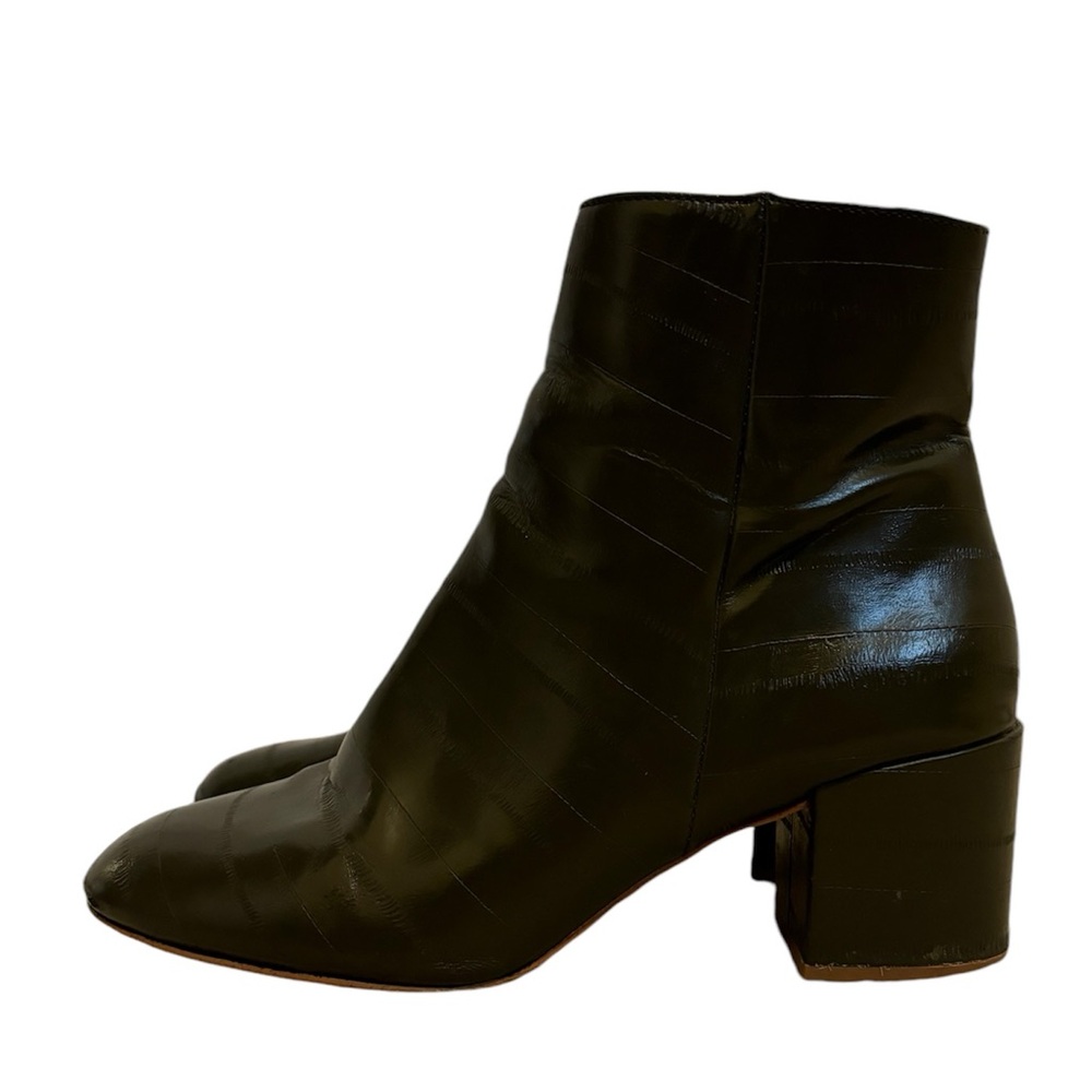 URBAN OUTFITTERS Green Faux Leather Ankle Chunk Heel Booties